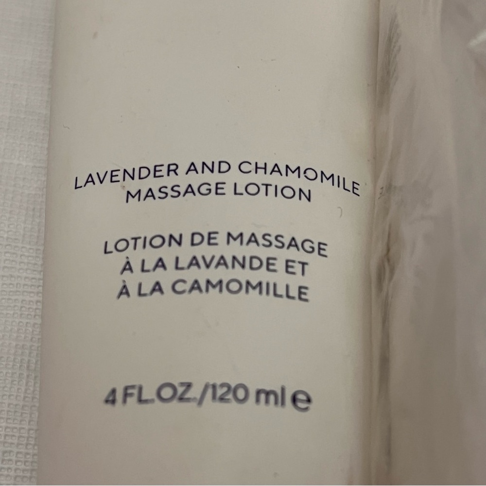 New Pure Romance Heli Stretch Mark Minimizing Oil & Lavender Massage Lotion - Picture 4 of 5